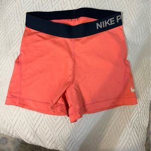 nike pros